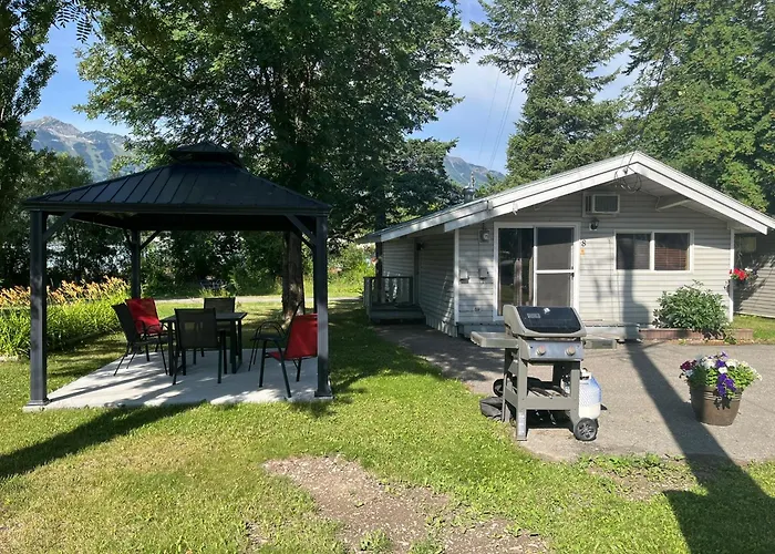 Brookside Motel Golden
