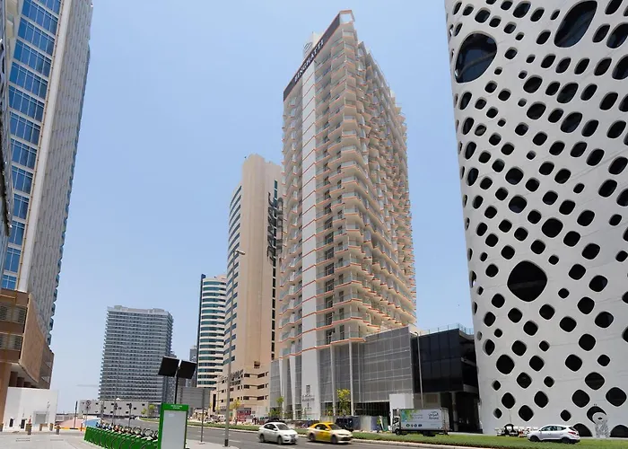 Bespoke Holiday Homes - Upscale 1Br Penthouse In Millenium Binghatti Dubai