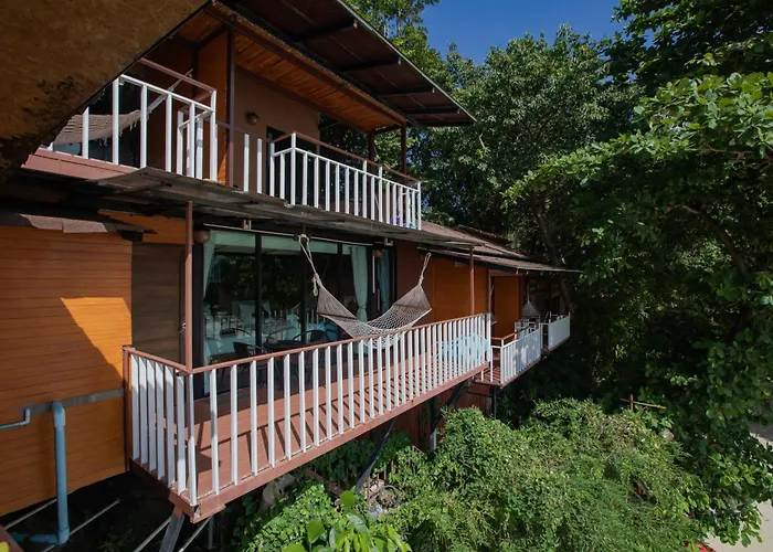 Chareena Hill Beach Resort Koh Lipe