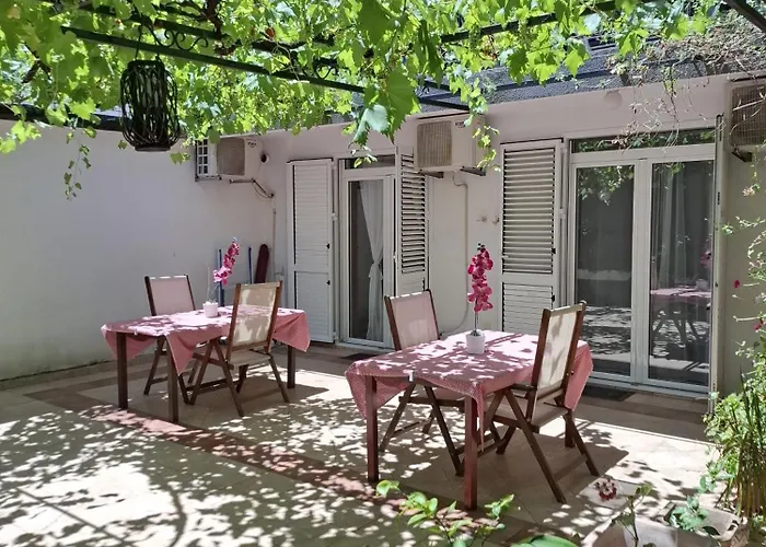 Splendid Luxury Apartments Budva