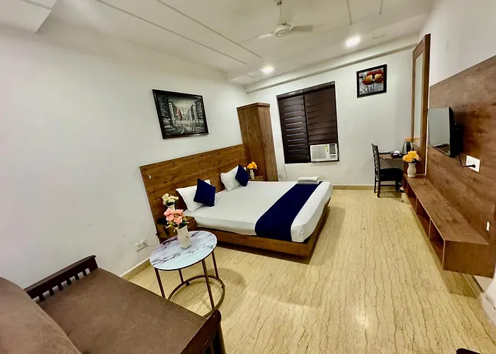 Hotel La Vista Karol Bagh New Delhi