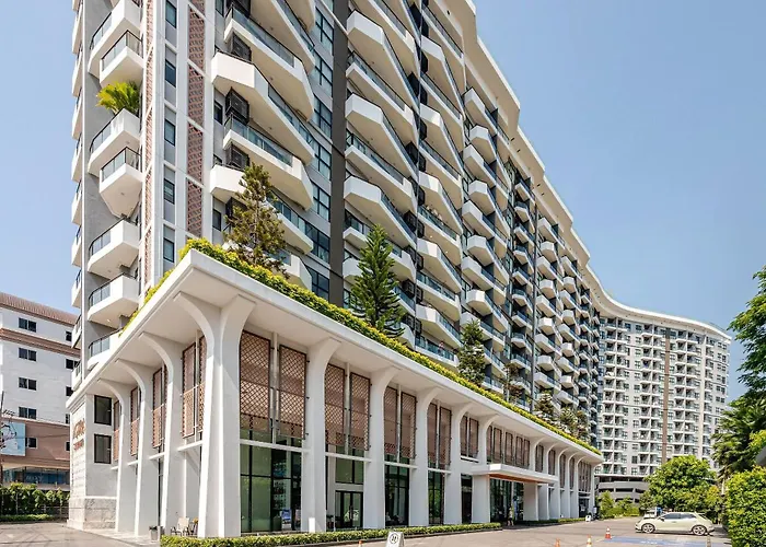 The Astra Sky River 1627 - Family Suite 2Br 1Ba, Penthouse, City View, Rooftop Infinity Pool Chiang Mai