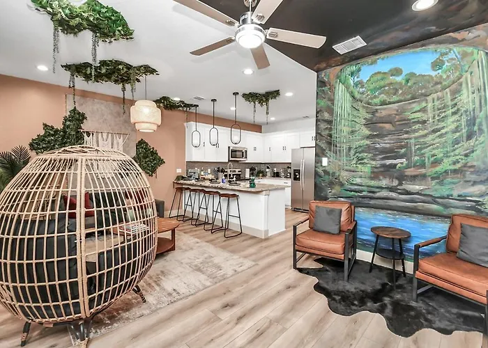 Themed Unit 4Bd 3Ba Near Nrg Hou Med Center S Apartment Houston