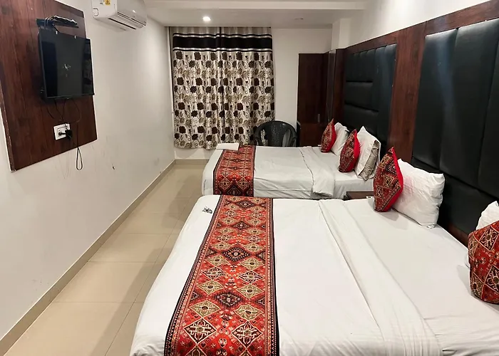 Hotel Tej Palace Near Igi Airport New Delhi