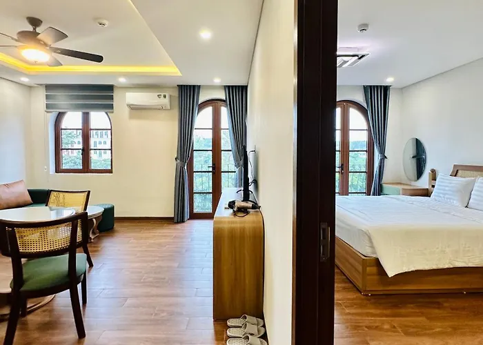 Momento Phu Quoc Hotel