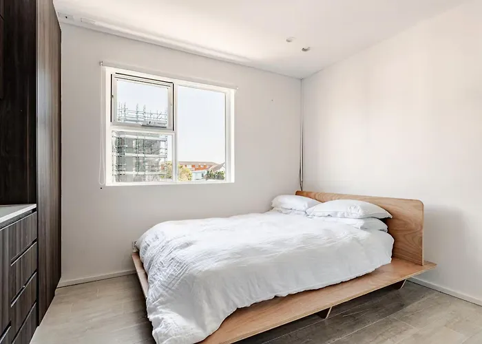 Bondi Beach Basic Studio, 100M To Beach Sydney