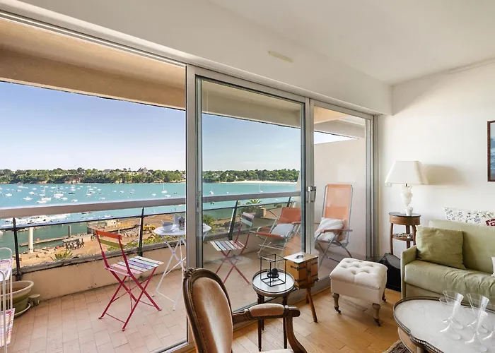 Apartment Le Petit Kap By Interhome Dinard