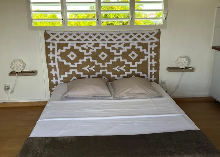 Domaine De Marly, 3 Etoiles Villa Sainte-Anne 