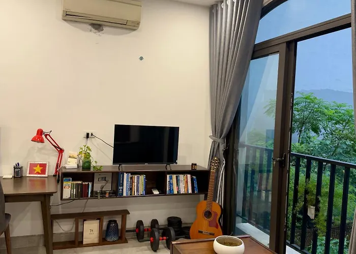April Box Apartment Hanoi