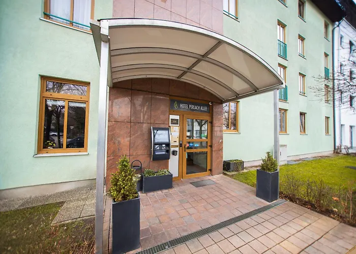 Hotel Perlach Allee By Blattl Munich