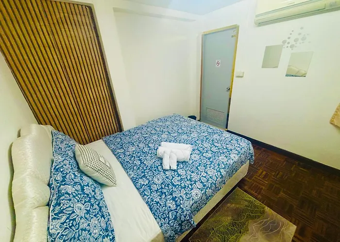 Ree House Sukhumvit Adults Only Guesthouse Near Mrt Bangkok