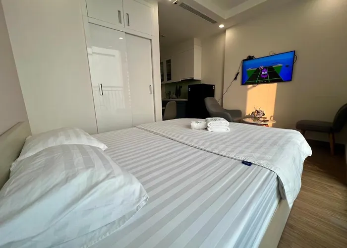 Delux Studio Near Bigc And Vincom Mall 25 Minutes To Airport Hanoi