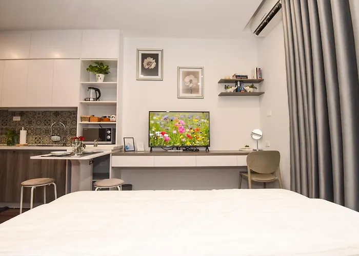 Luxury Studio In City Centre 30 Minutes To Airport Hanoi