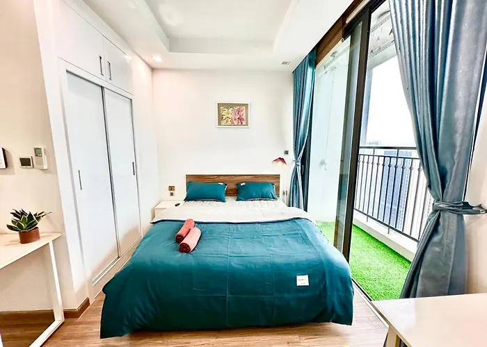 Getaway Studio Apartment In Luxury Vinhomes Complex Hanoi