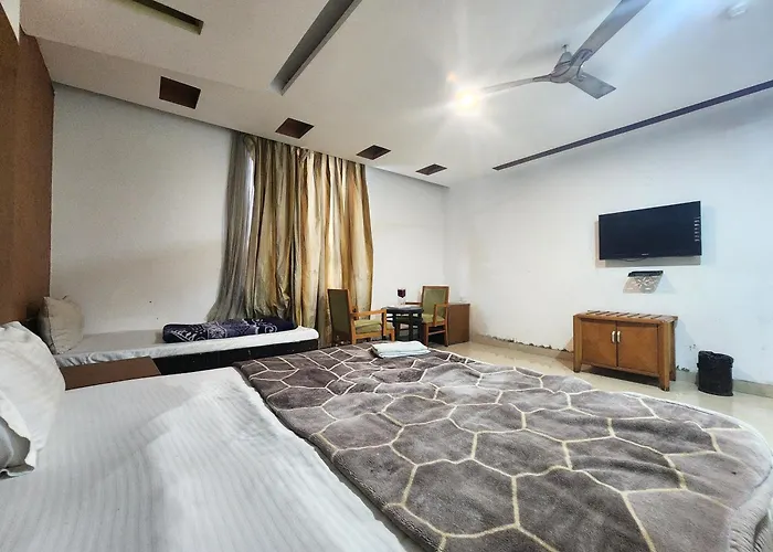 Hotel Florence Legacy New Delhi