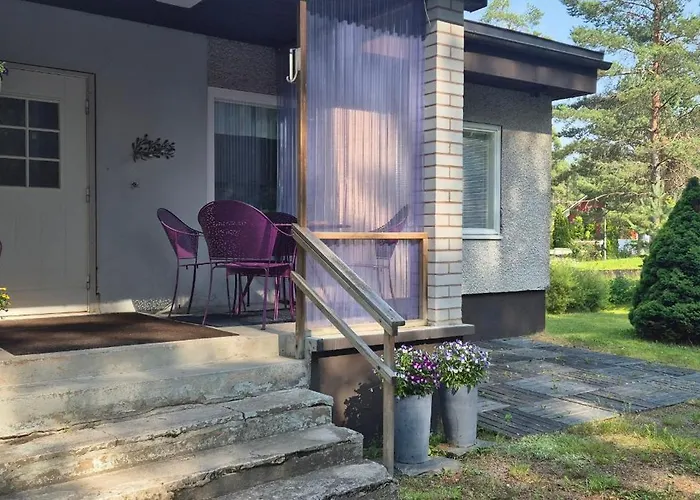 House With2 Bedroom, Bath, Sauna, And Big Yard Hyvinkaa