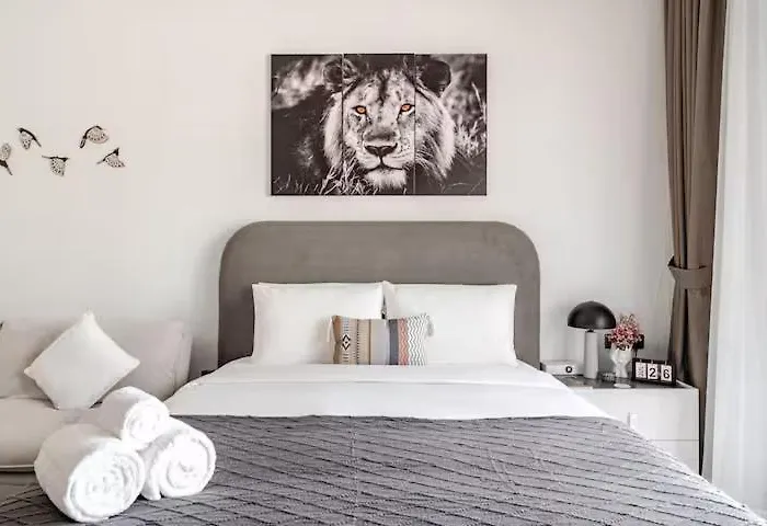 Studio Brand New I Mag 980 I Close To A Cycling Route & Gym I 10 Minutes To Downtown By Car Dubai