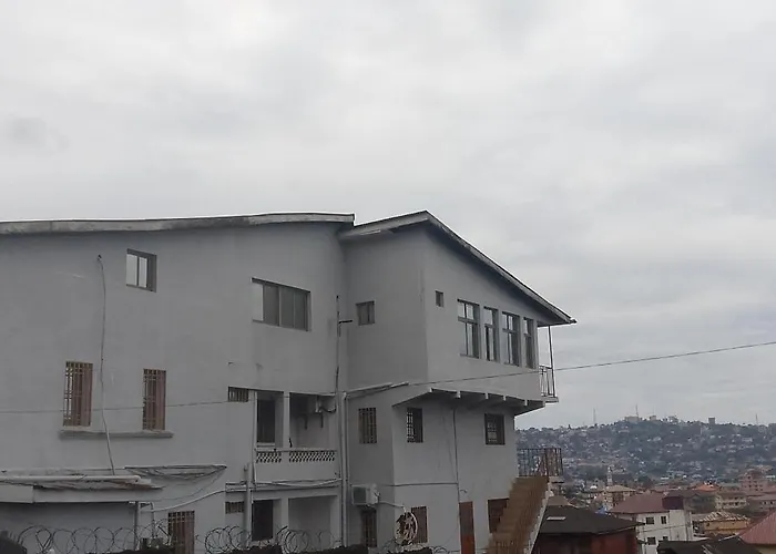 Comfort Zone Furnished Apartments Freetown