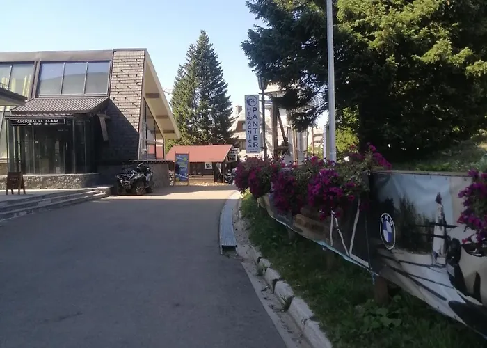 Husky Milmari Apartment Kopaonik