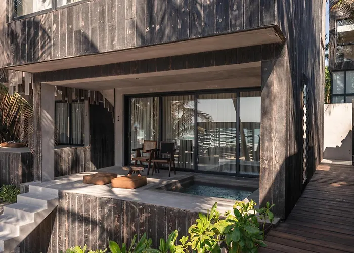 Umi Tulum Hotel