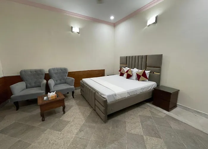 Decent Luxury Guest House F-11 Islamabad