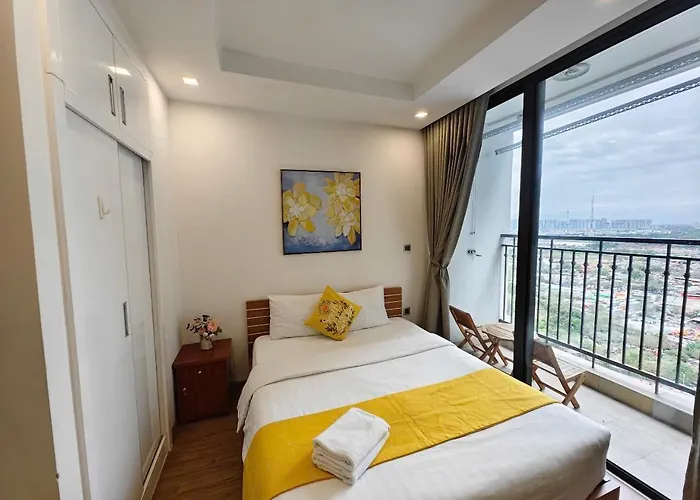 Luxury Studio Apt 25' To Airport, Gym, Swimming Pools Hanoi