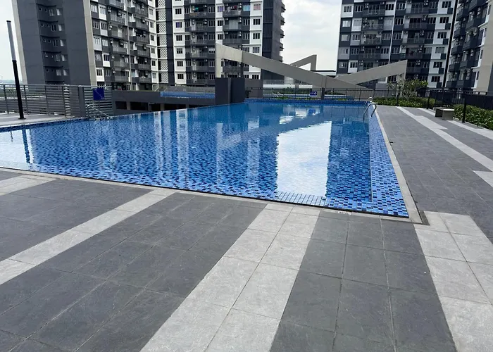 Seri Topaz Comfort Home Puchong