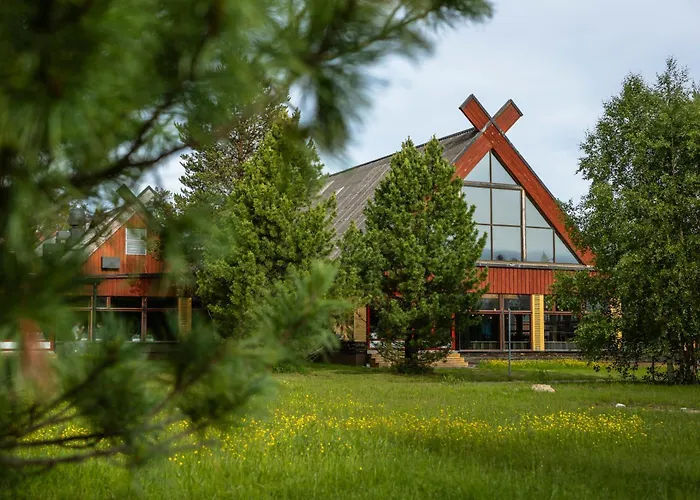 Lapland Hotels Aekaeshotelli Akaslompolo
