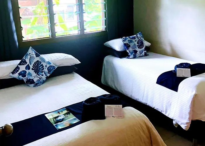Vanuatu Beachfront Apartments Port Vila