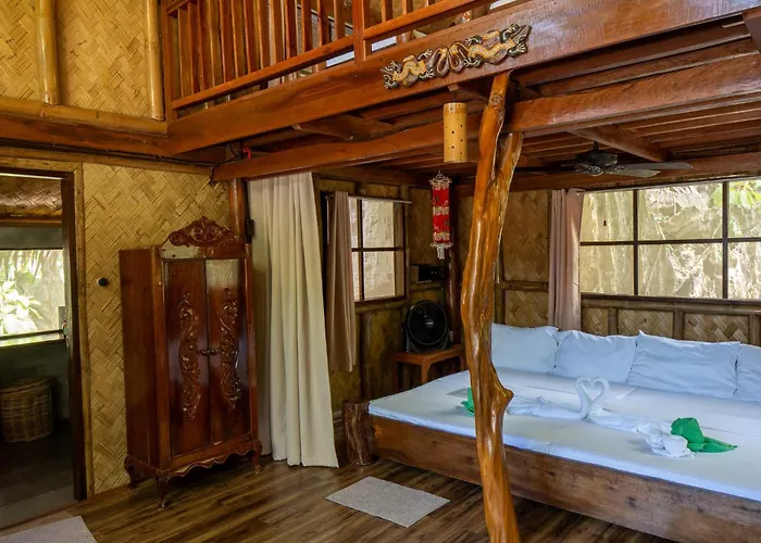 Sangat Island Dive Resort Coron