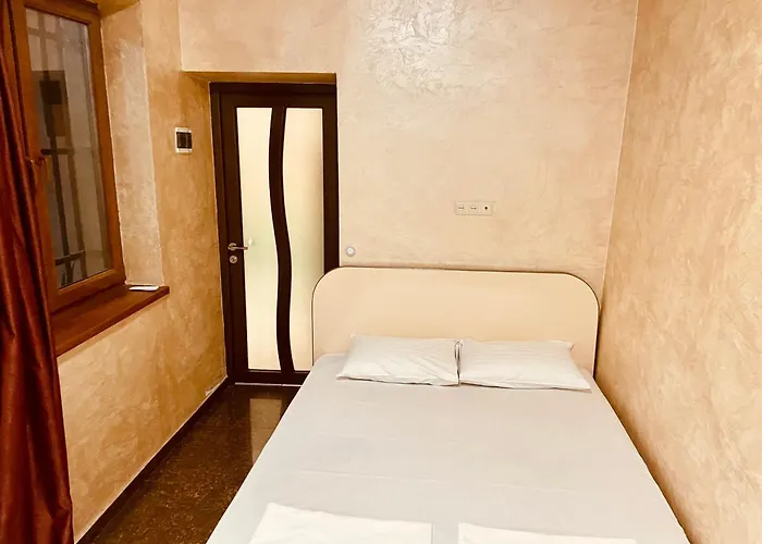 Luxury Apartment With Jacuzzi On Republic Square Yerevan