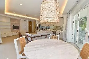 Aqua Boracay Hotel Balabag 