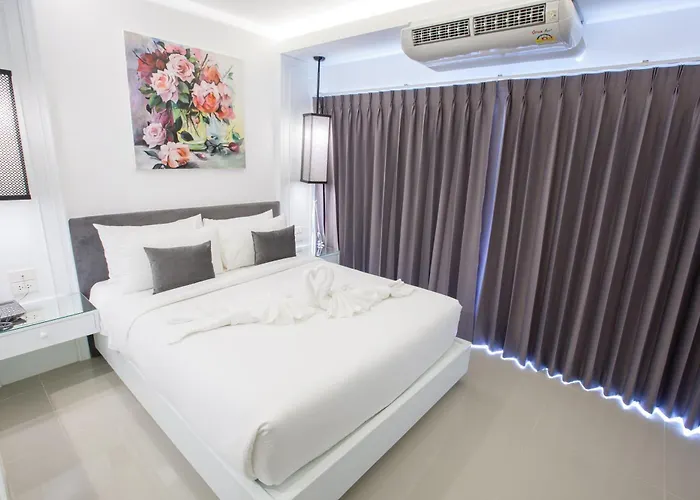 Chiangmai Midpoint Activity Hostel Chiang Mai
