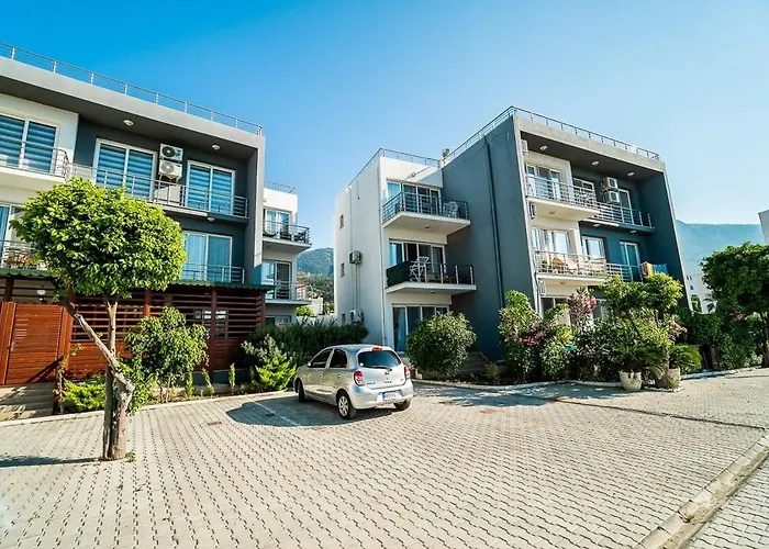 Cozy Lapta Sel B5 Apartment