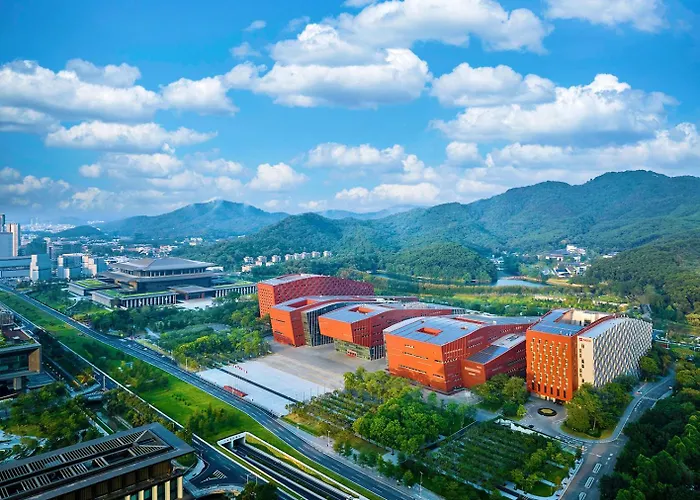 Guangzhou Baiyun International Convention Center Hotel