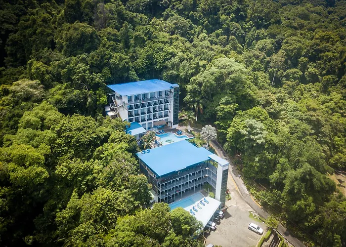 El Faro Containers Beach Hotel Manuel Antonio