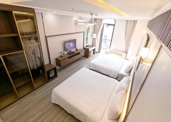 Halong Lavender Hotel