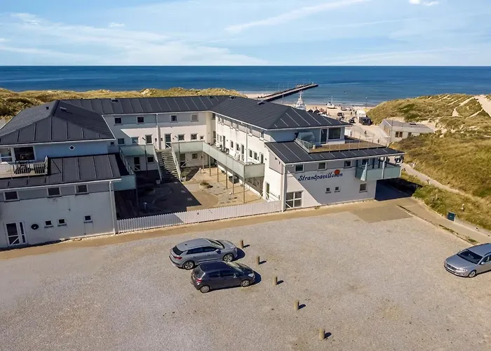 Apartment Nonni - 200M From The Sea By Interhome Lokken
