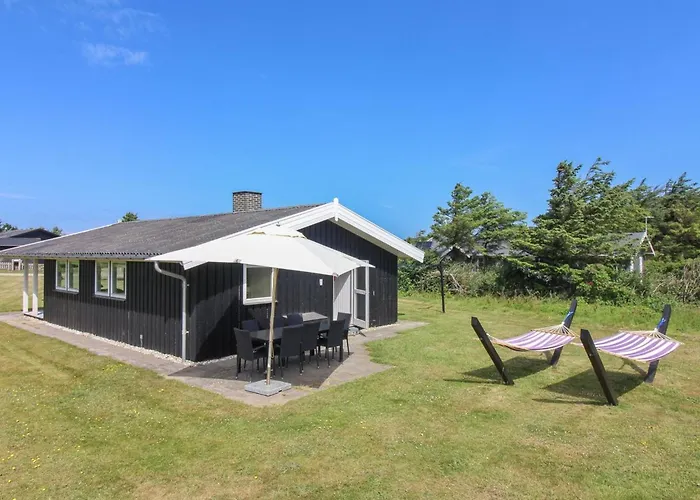 Holiday Home Alberga - 700M From The Sea By Interhome Lokken