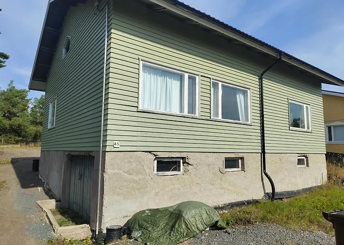 Omakotitalo Rauhallisella Alueella Rauma