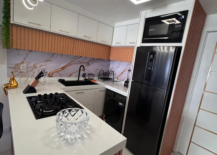 Apartamento Alto Padrao Moderno Frente A Praia Com 2 Quartos Melhor Localizacao Beira Mar Fortaleza 