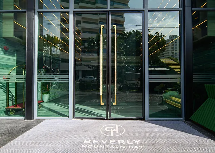 Beverly Mountain Bay, Trademark Collection By Wyndham Pattaya