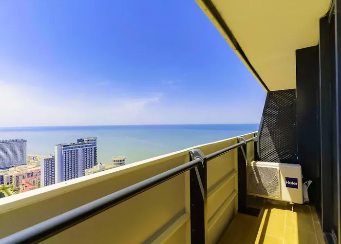 Picturesque Sea View Aparthotel In Orbi City Batumi
