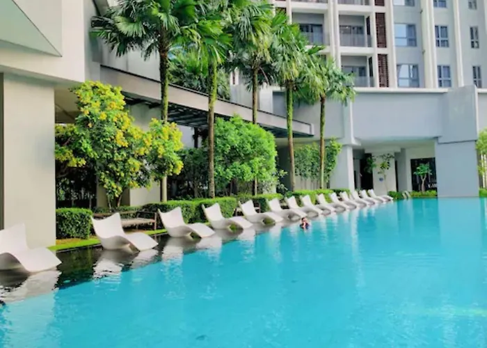 The Mews Klcc By Comfort Hospitality Kuala Lumpur