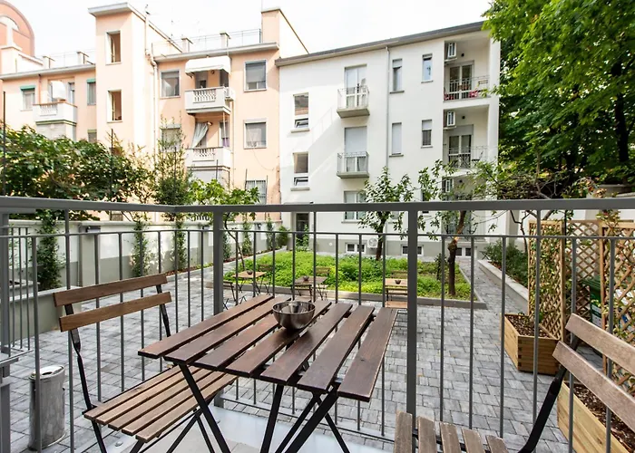 Aristotele Building - B Home Milan