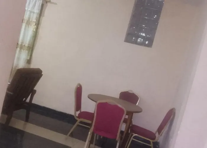 Comfort Zone Furnished Apartments Freetown