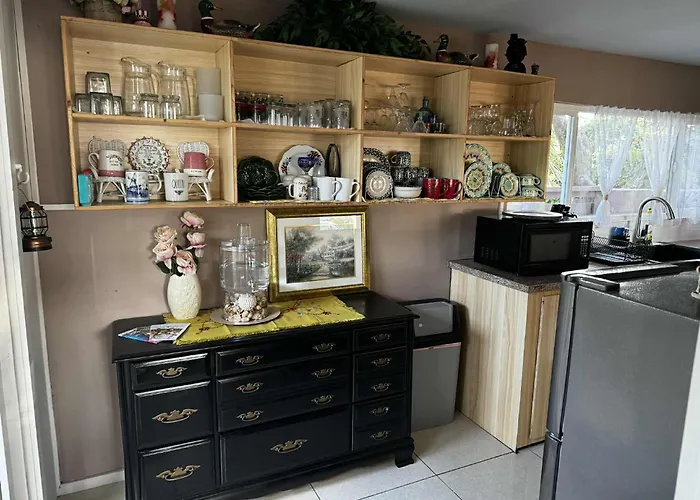 Aj'S Cottage Nuku'alofa