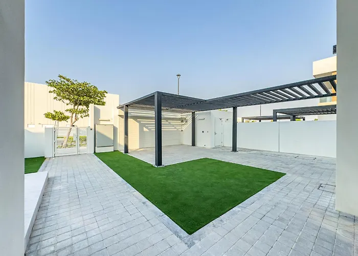 Luxurious Villa On Saadiyat For Large Groups And Families Abu Dhabi
