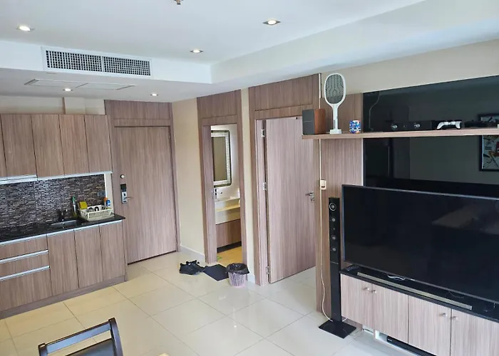 Condo Nam Talay Na Chom Thian