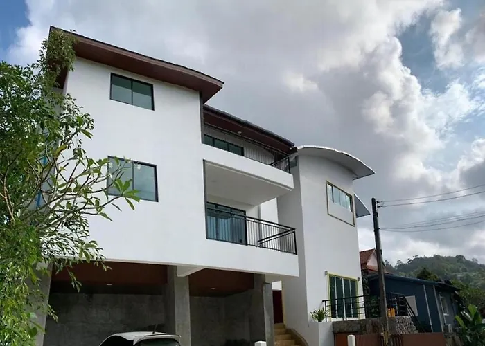 Hillside 3 Bedroom Vacation Home With Pool Kamala Beach